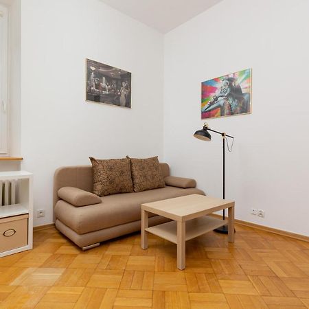 Downtown Studio Apartment By The Park By Noclegi Renters Varsóvia Exterior foto